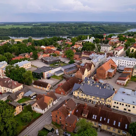 Korter Vanalinna Peataenaval Viljandi  Exterior photo